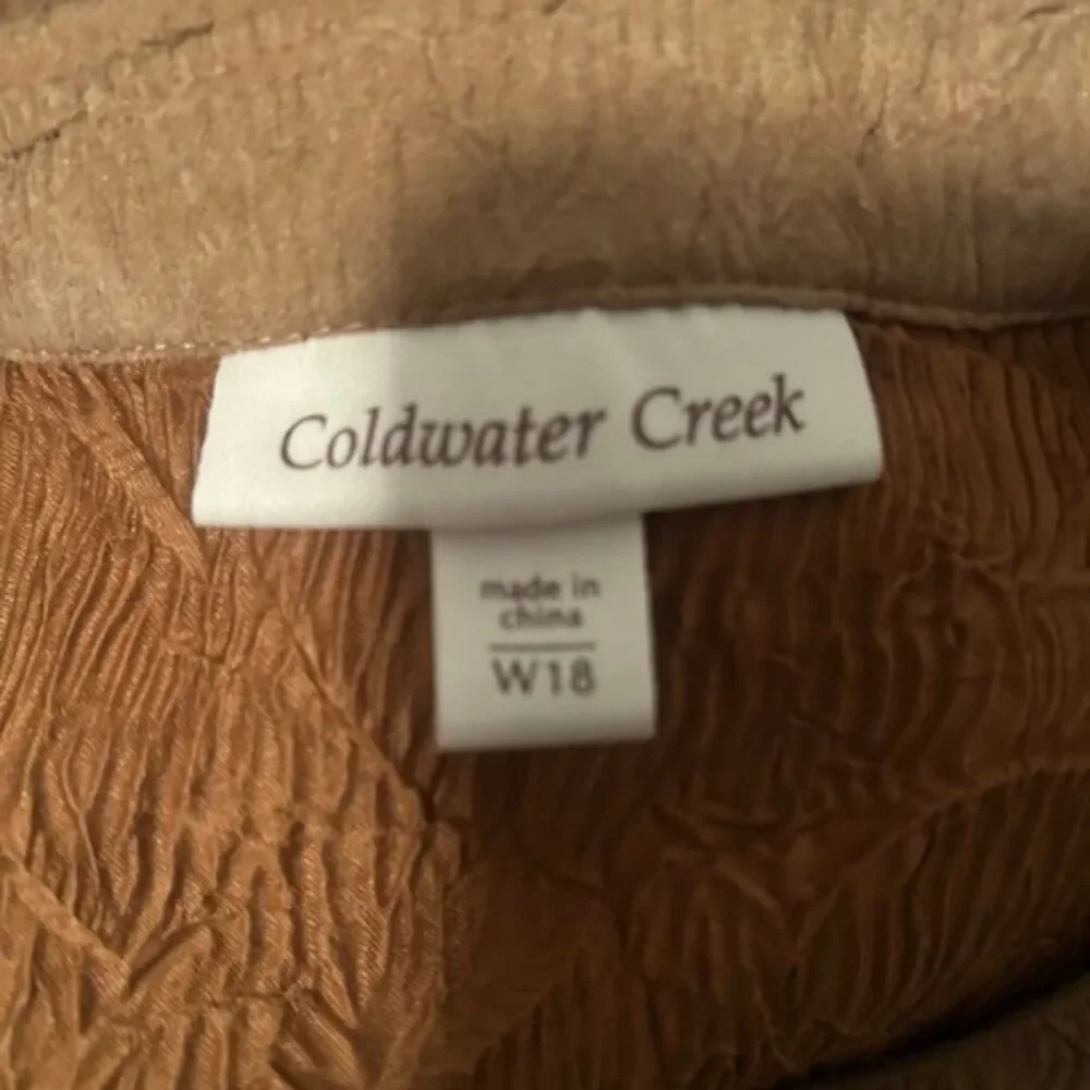 Coldwater Creek Brown textured 3/4 sleeves blazer, size 18